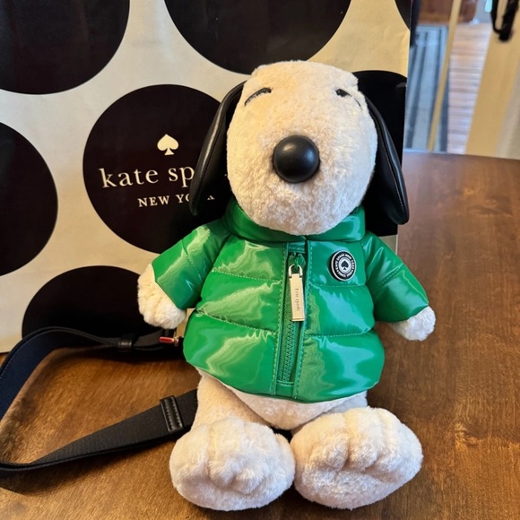 kate spade Handbags - Kate Spade x Peanuts Snoopy 3D Crossbody Purse KM631 NWT